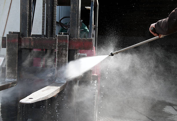 Best Commercial Building Pressure Washing  in Tipp City, OH
